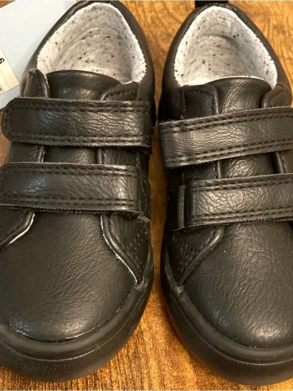 Toddler Boys' Dino Sneakers - Cat & Jack - Black Size 6 New